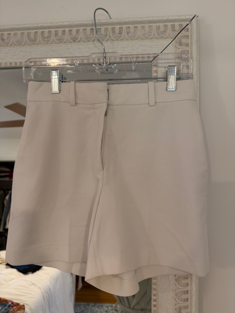 Aritzia Cream High-Rise Tailored Bermudas